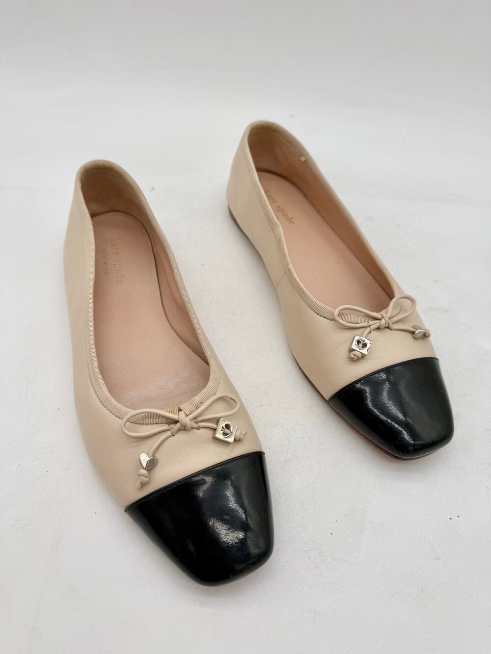 Kate Spade New York Pavlova Leather Flats Black Bare Cap Toe Ballet Shoes 8B